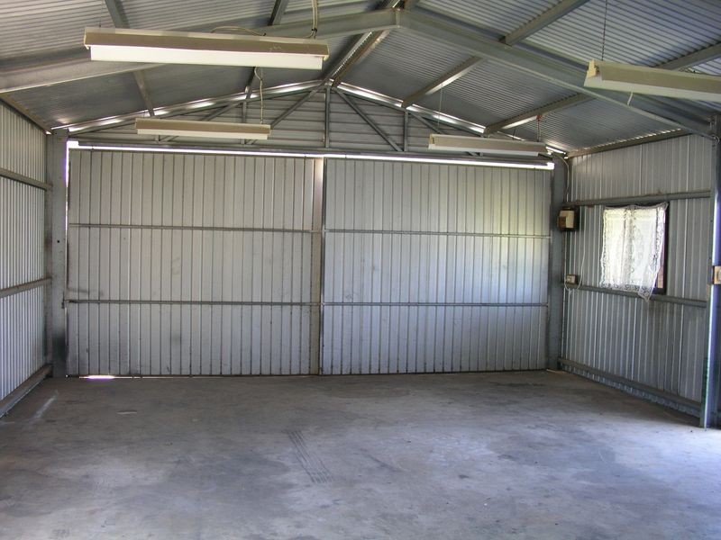 16 Coolen Crescent, Burton SA 5110