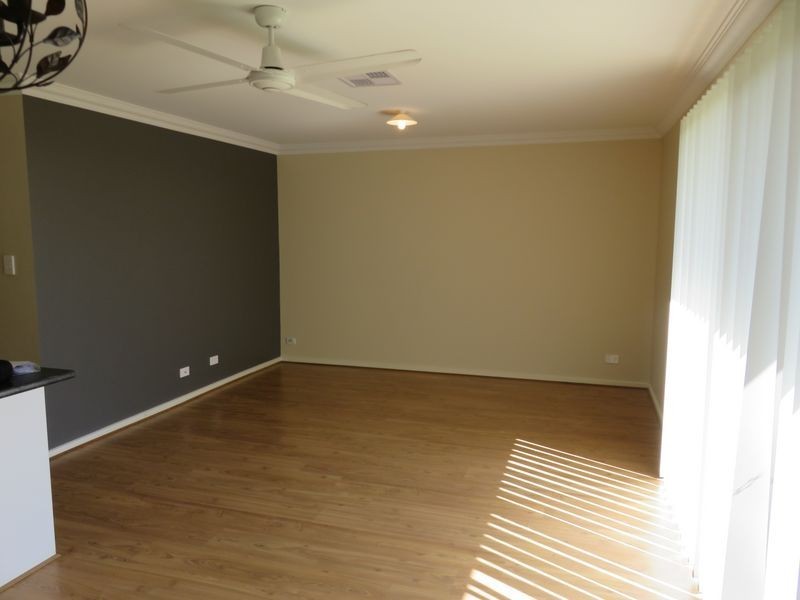 20 Burley Griffin Drive, Andrews Farm SA 5114