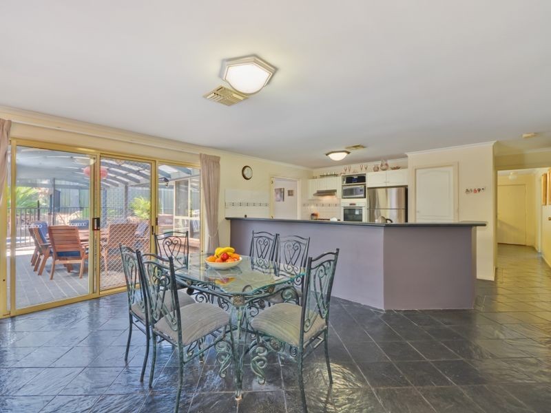 17 Heath Court, Gulfview Heights SA 5096