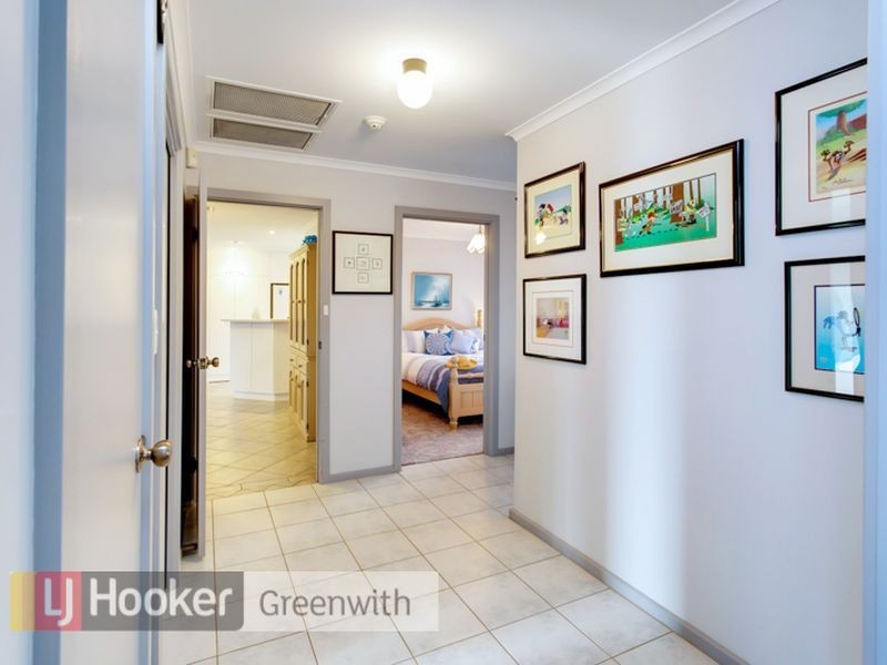 15 Mitre Place, Greenwith SA 5125
