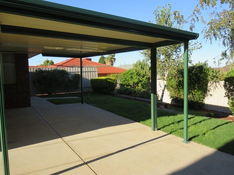 16 Forrest Court, Golden Grove SA 5125