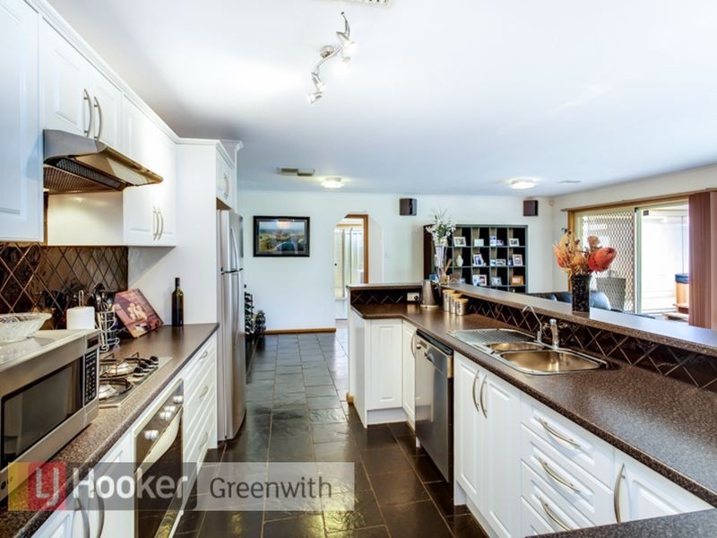 37 St Albans Drive, Salisbury Heights SA 5109