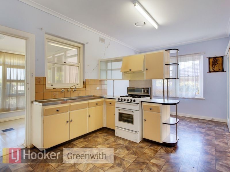 14 Emily Avenue, Clapham SA 5062