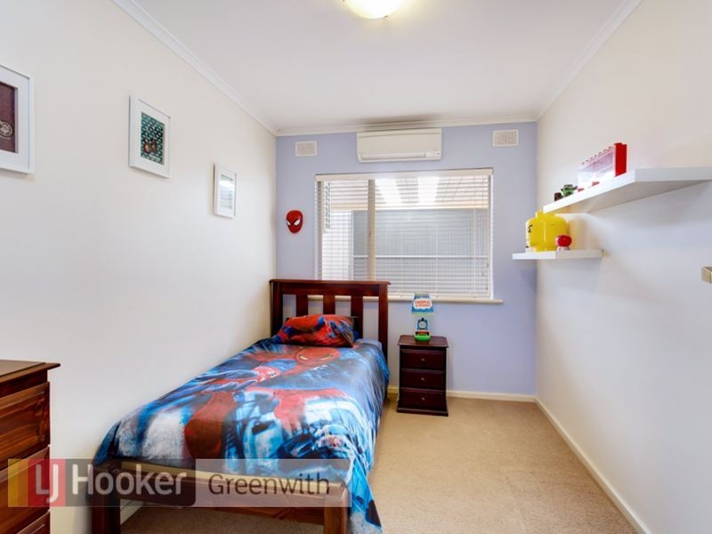 32 Murrell Road, Para Hills SA 5096