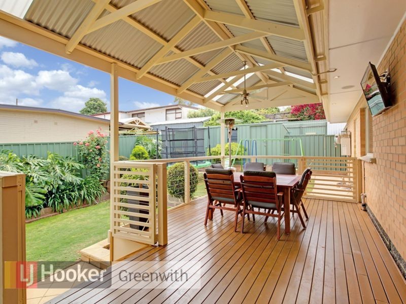 32 Murrell Road, Para Hills SA 5096