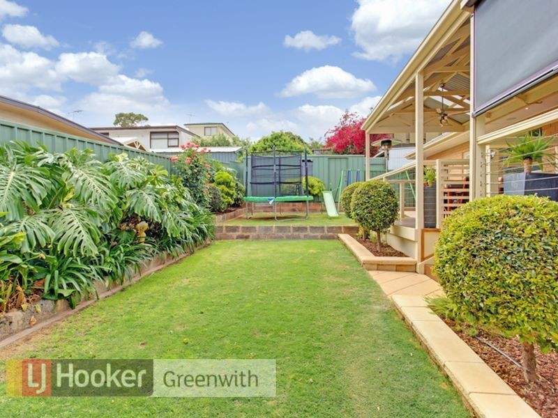 32 Murrell Road, Para Hills SA 5096