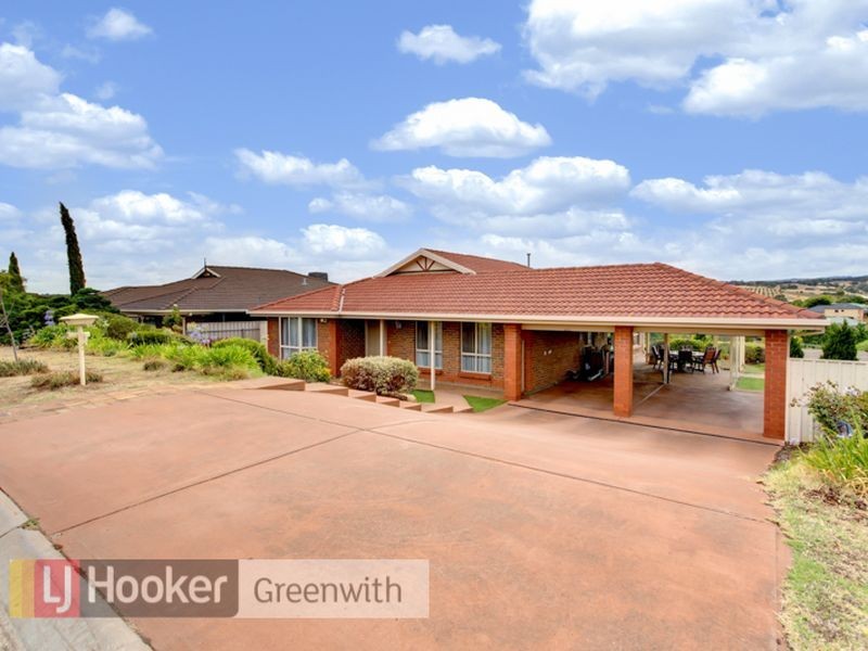 17 Holbrook Crescent, Greenwith SA 5125
