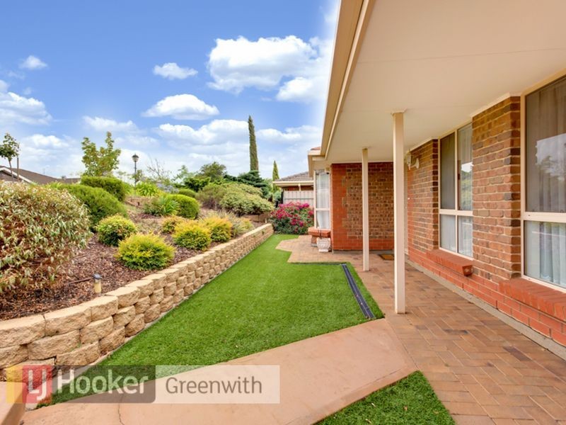 17 Holbrook Crescent, Greenwith SA 5125
