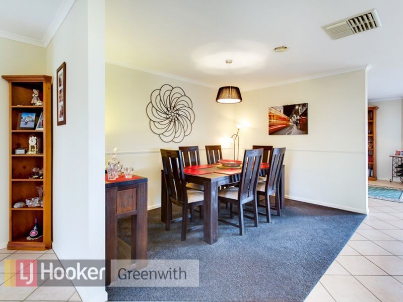 17 Holbrook Crescent, Greenwith SA 5125