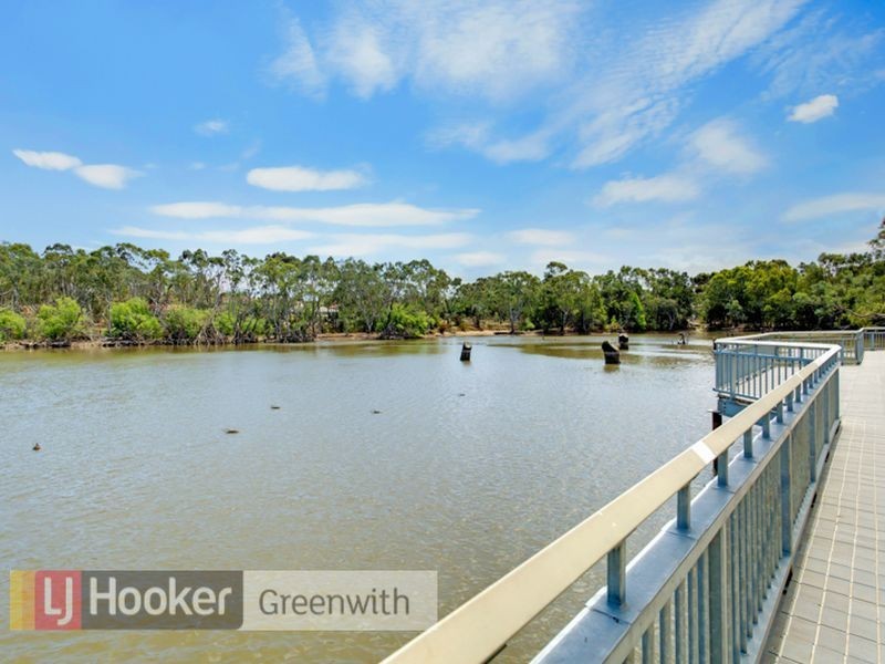 37 Park Lake Drive, Wynn Vale SA 5127