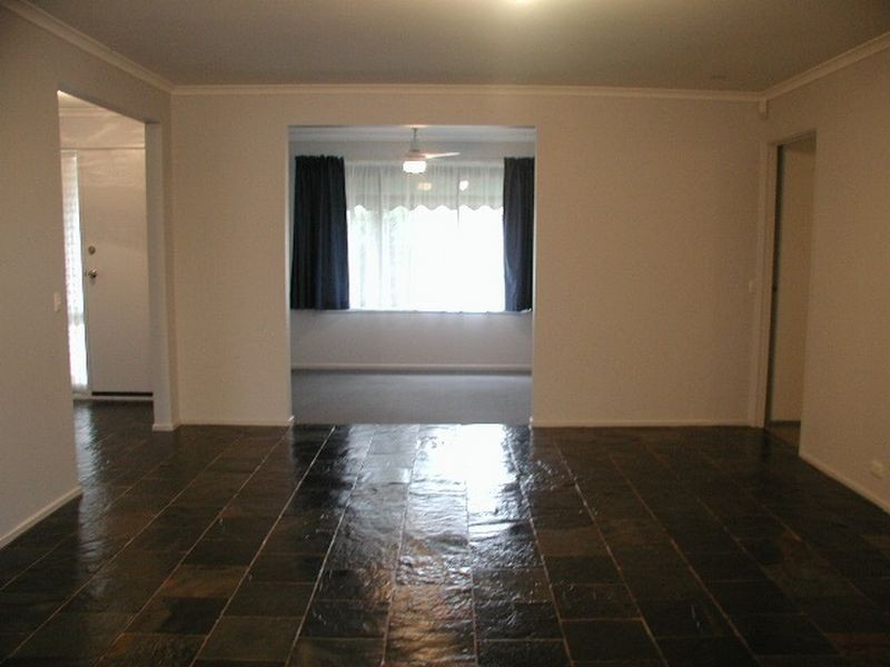 8 Gurney Street, Parafield Gardens SA 5107