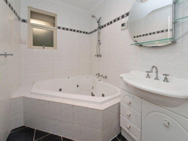 2 Vera Street, Paralowie SA 5108