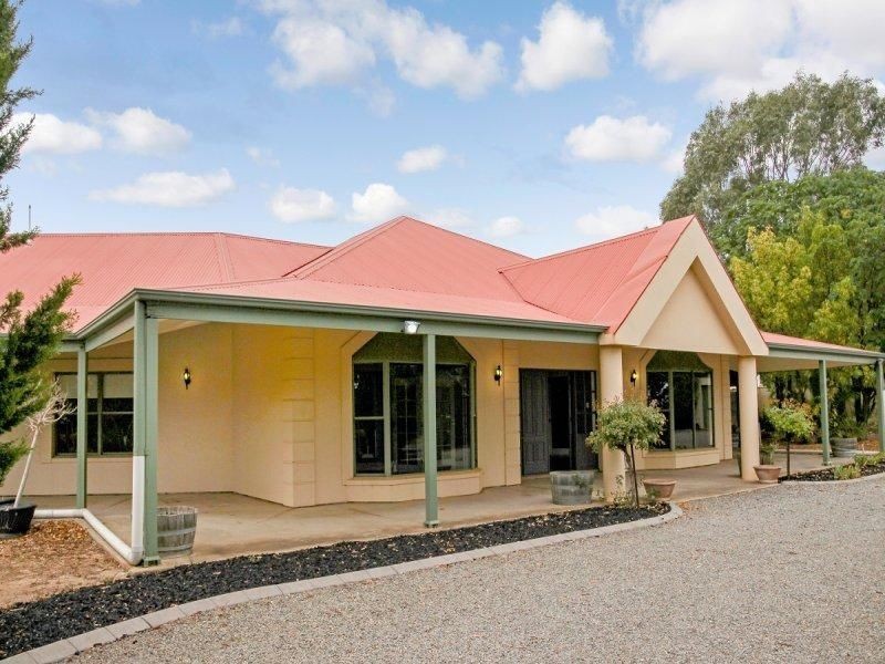 18 Oradala Court, Salisbury Heights SA 5109