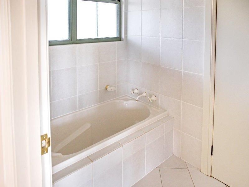 18 Oradala Court, Salisbury Heights SA 5109