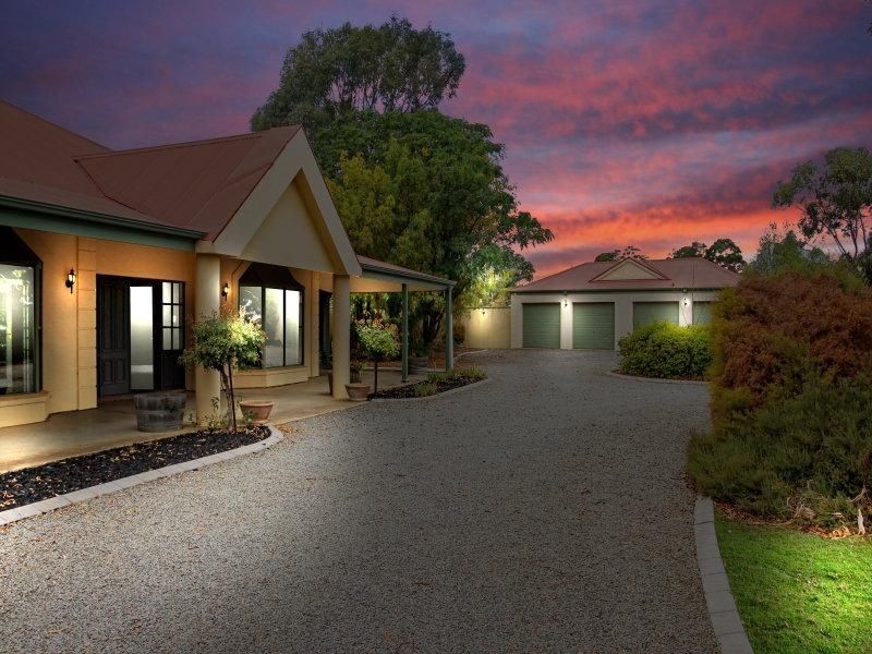 18 Oradala Court, Salisbury Heights SA 5109