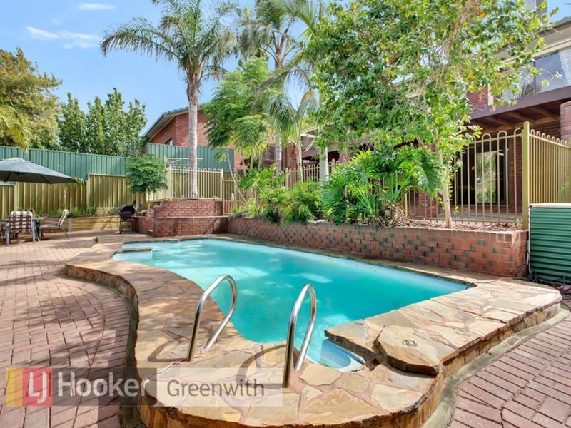 37 Landal Boulevard, Redwood Park SA 5097