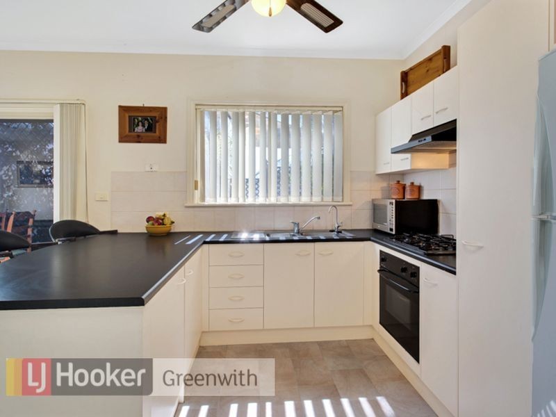 13 Thistleton Court, Greenwith SA 5125