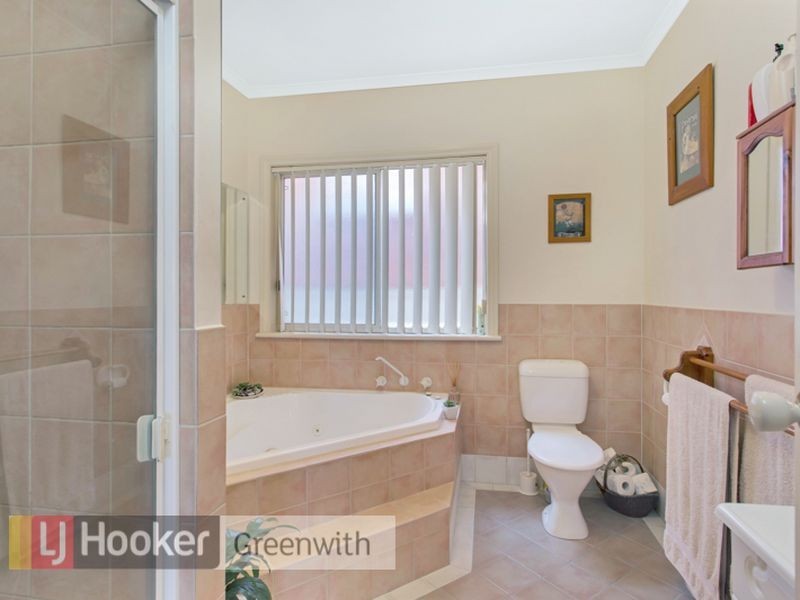 13 Thistleton Court, Greenwith SA 5125