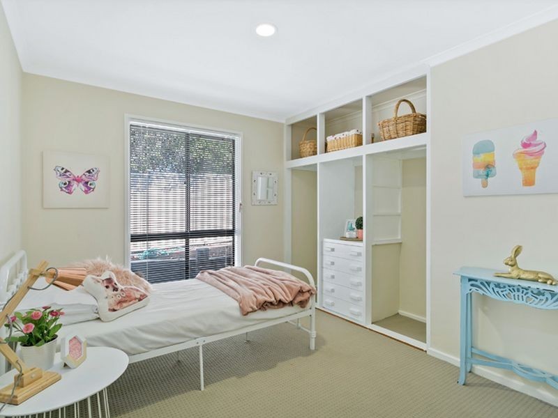 8 Chardonnay Crescent, Wynn Vale SA 5127