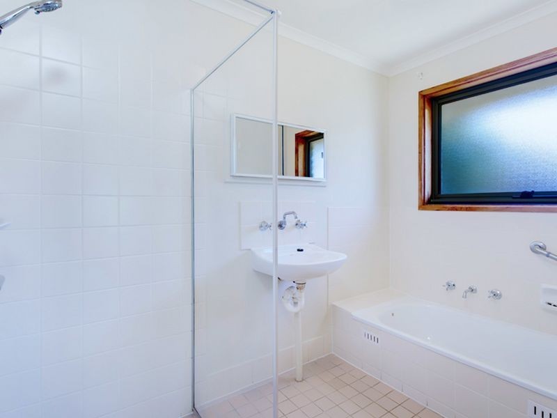 6 Tulipwood Court, Greenwith SA 5125