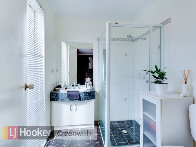 6 Peppermint Close, Greenwith SA 5125