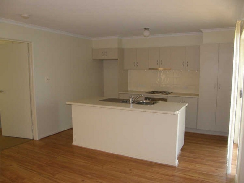 2/61 Para Road, Evanston SA 5116