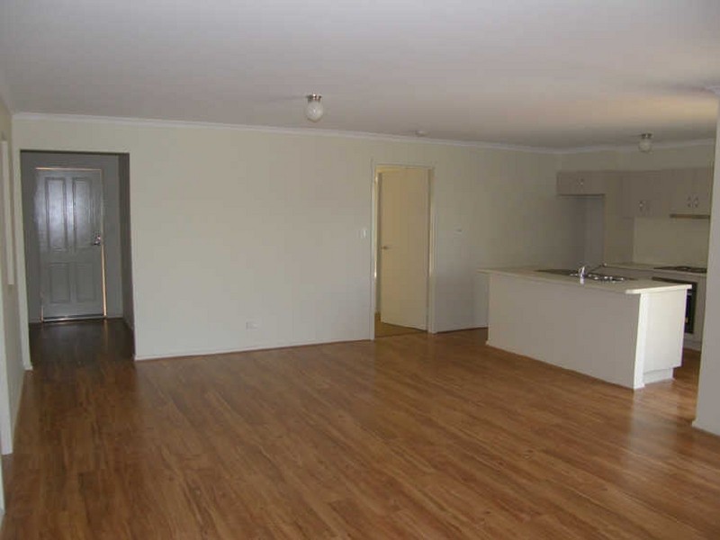 2/61 Para Road, Evanston SA 5116