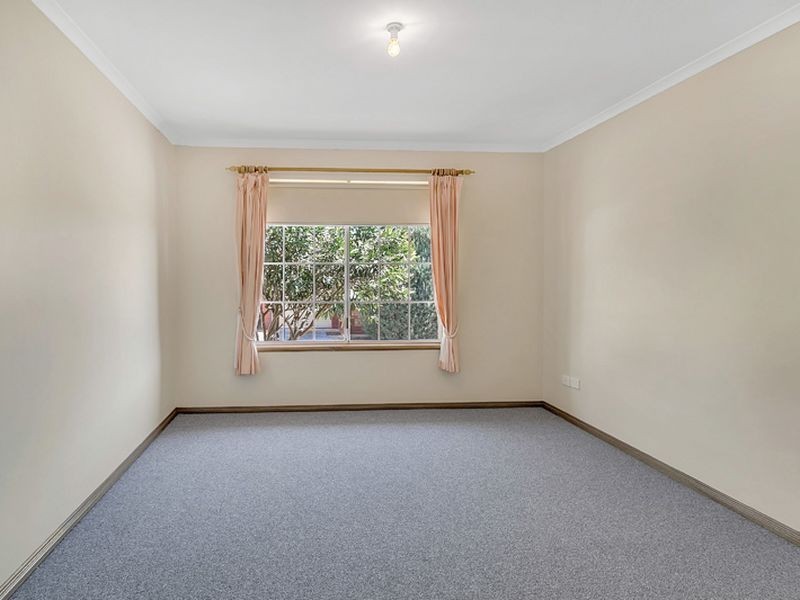 2/20 Whinnen Street, St Agnes SA 5097
