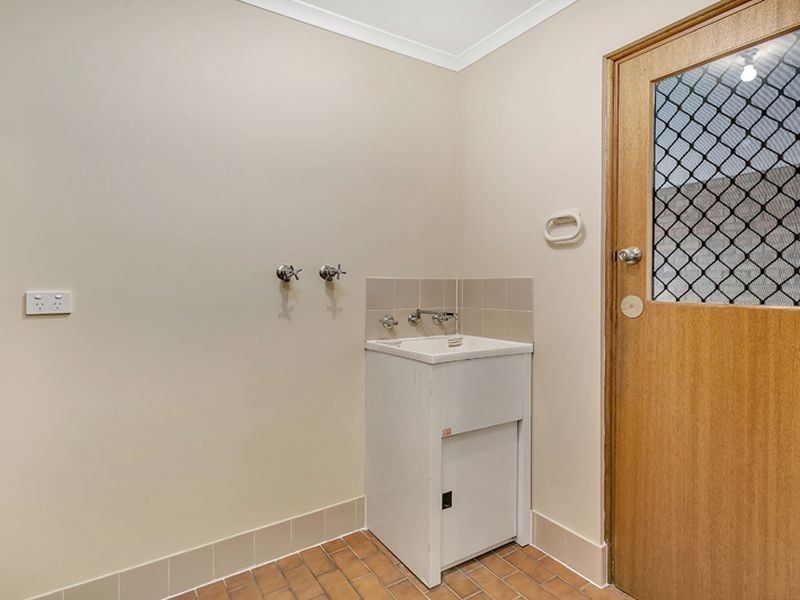 2/20 Whinnen Street, St Agnes SA 5097