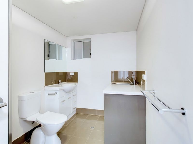 24/32-36 Riverside Street, Mawson Lakes SA 5095