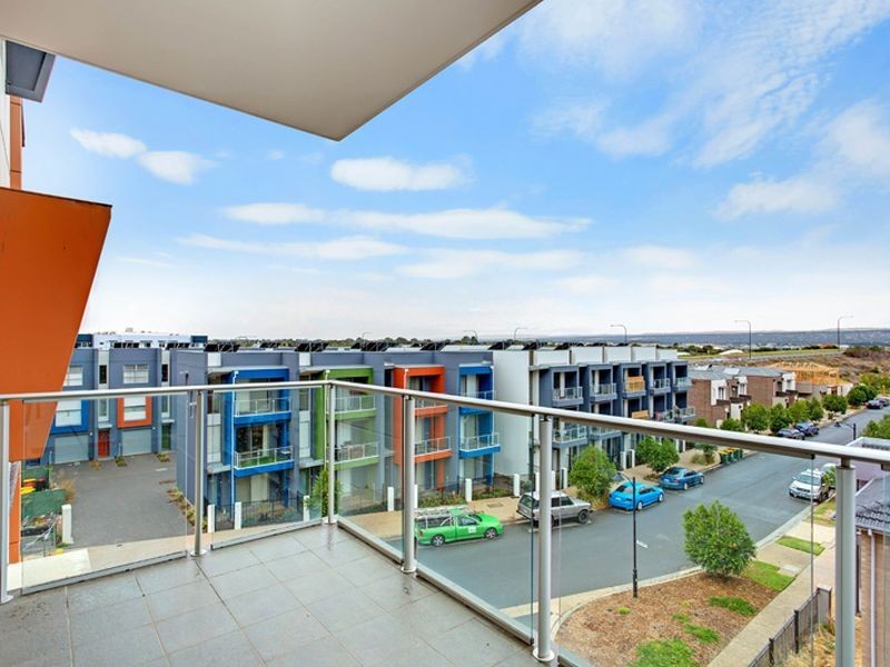 24/32-36 Riverside Street, Mawson Lakes SA 5095
