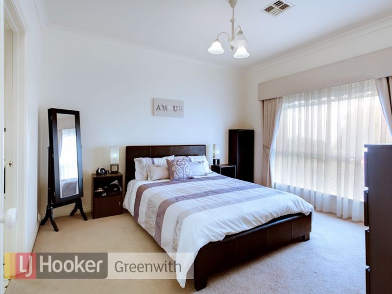 26 Bayview Parade, Gulfview Heights SA 5096