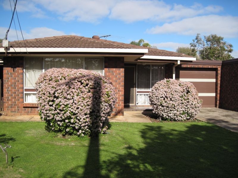 2/8 Dunne Crescent, Salisbury East SA 5109