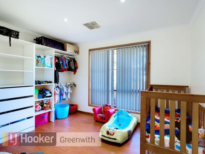 24 Possingham Avenue, Redwood Park SA 5097