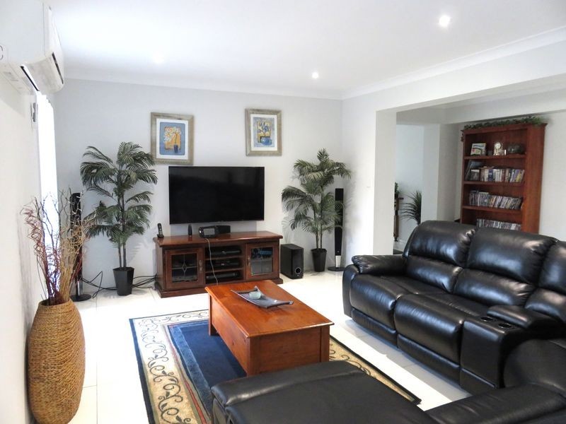 82 Springbark Boulevard, Burton SA 5110