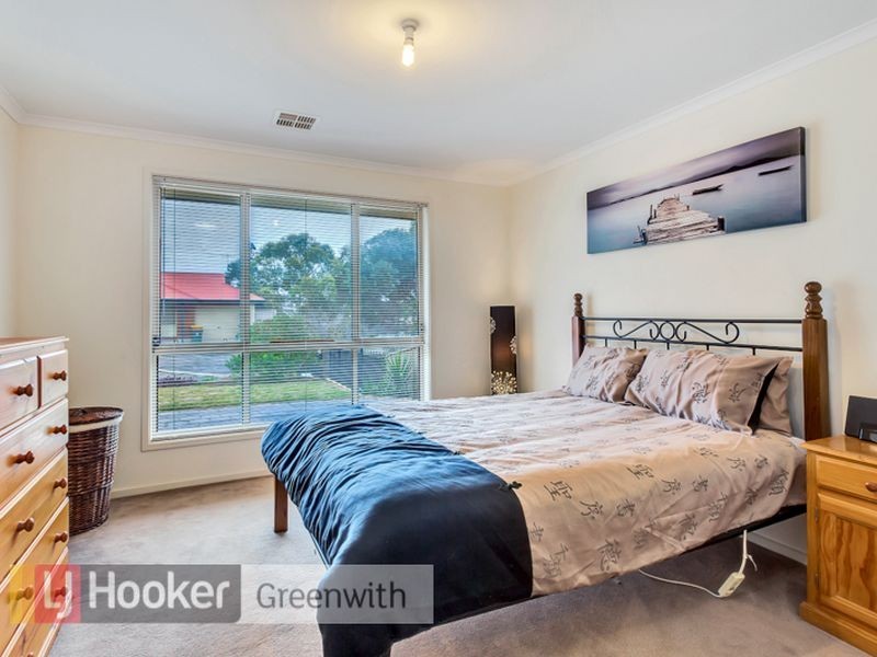 10 Bloomfield Avenue, Greenwith SA 5125