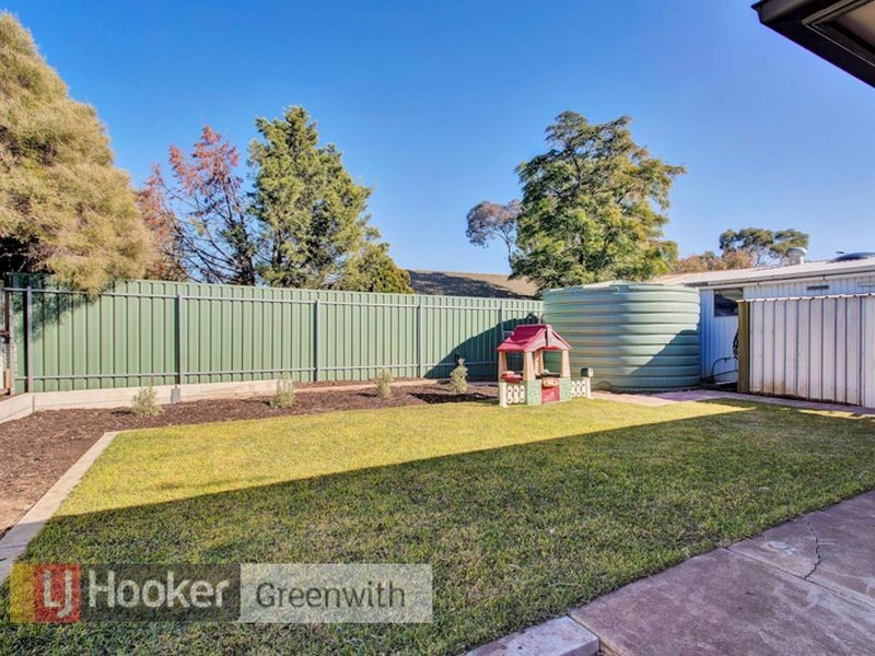 60 Deborah Grove, Para Vista SA 5093