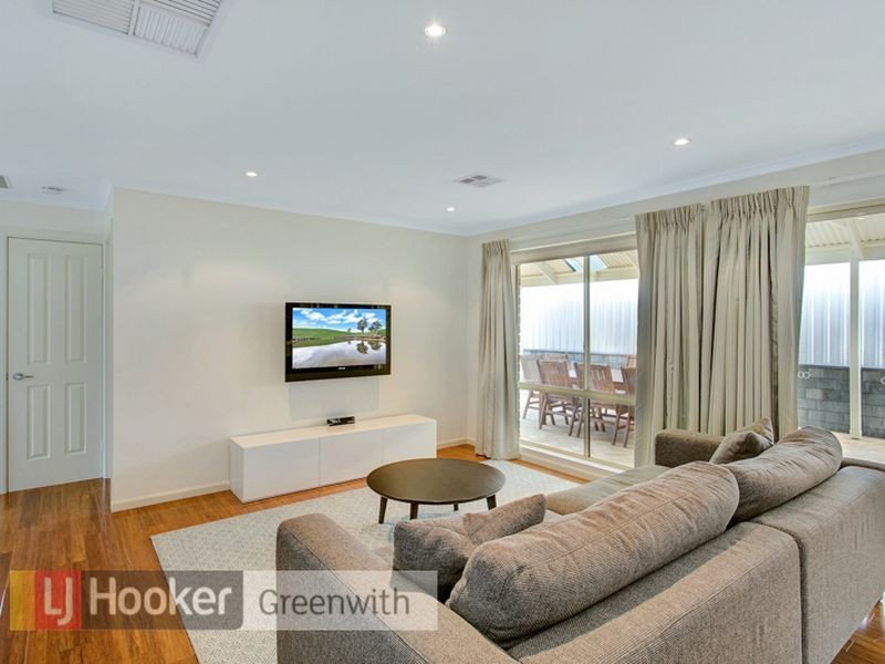 13 Bloomfield Avenue, Greenwith SA 5125