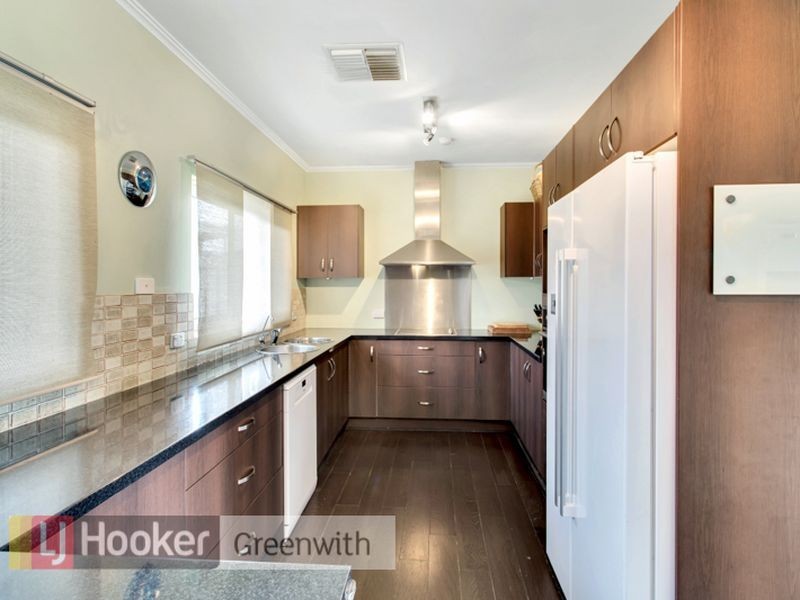 15 Far View Crescent, Ridgehaven SA 5097