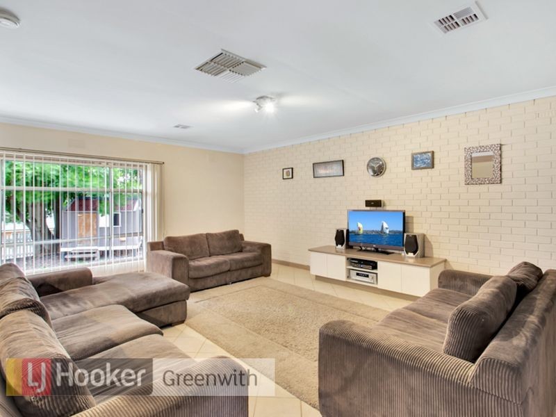 15 Far View Crescent, Ridgehaven SA 5097