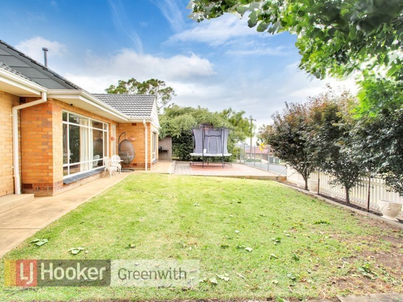 15 Far View Crescent, Ridgehaven SA 5097