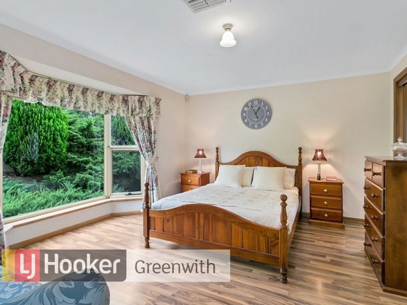 81 Thornton Drive, Greenwith SA 5125