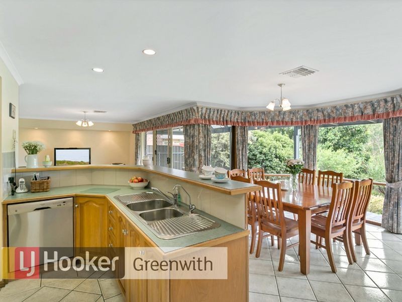 81 Thornton Drive, Greenwith SA 5125