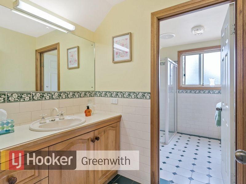 81 Thornton Drive, Greenwith SA 5125