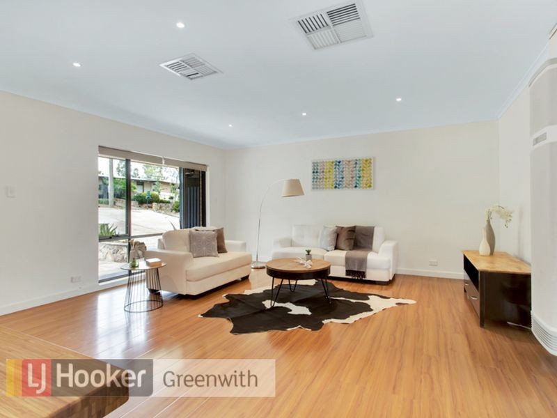 6 Leopold Street, Vista SA 5091