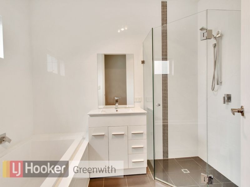 22 Victoria Parade, Mawson Lakes SA 5095