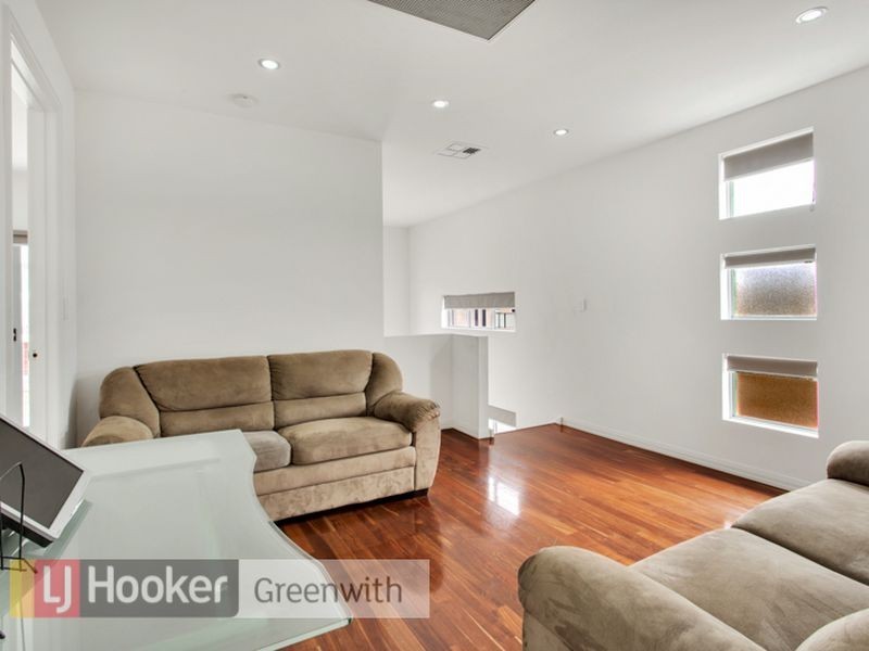 22 Victoria Parade, Mawson Lakes SA 5095