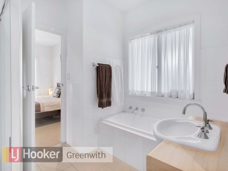 1 Waterton Lane, Mawson Lakes SA 5095