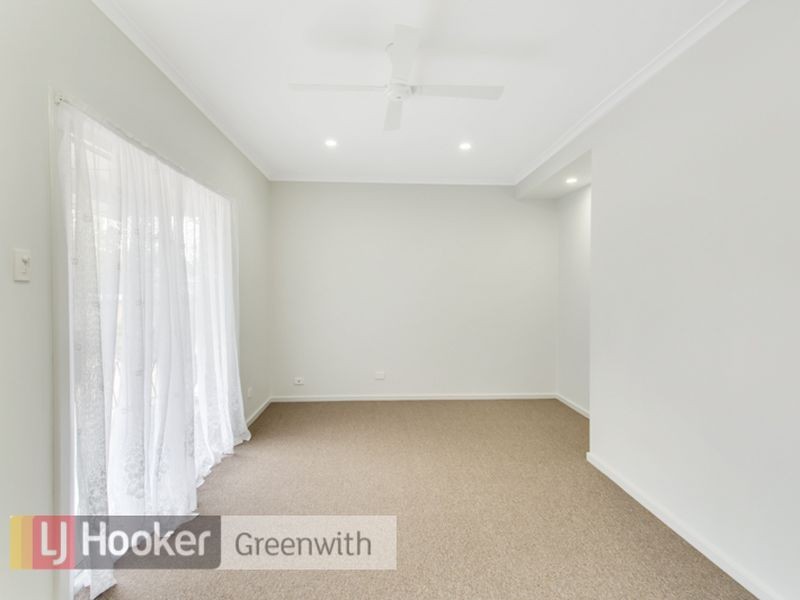 17 Peacock Road, Elizabeth Downs SA 5113