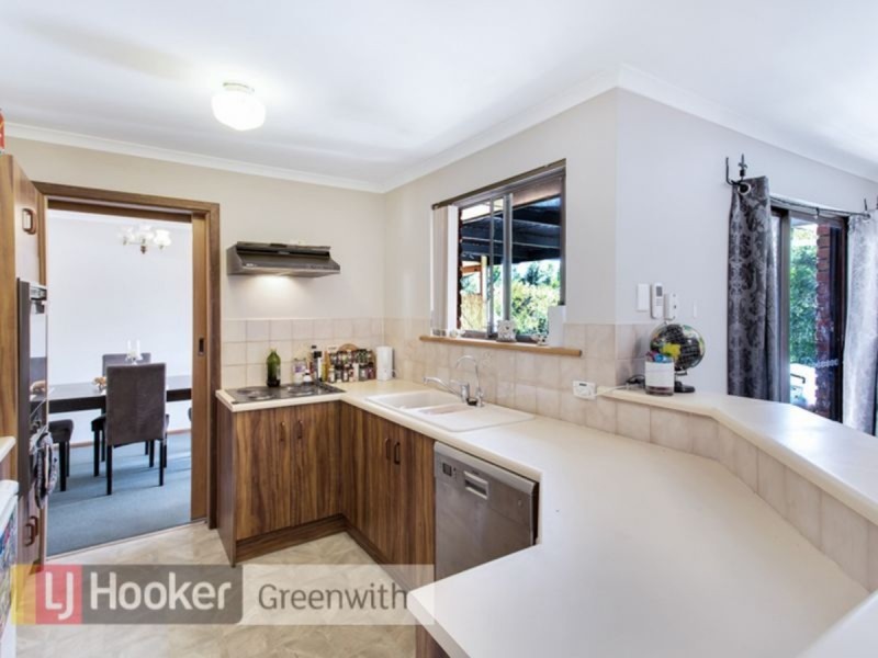 8 Taranaki Court, Greenwith SA 5125